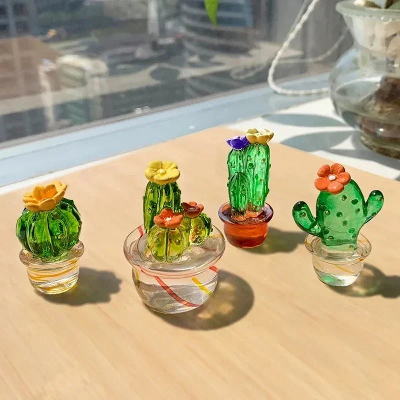 Mini Cactus Retro 🏜️✨ - Decoración de Escritorio Vintage para Hogar o Auto