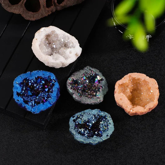 Geoda de Ágata Electrochapada 🌈✨ - Pieza Única para Decoración Retro-Mística
